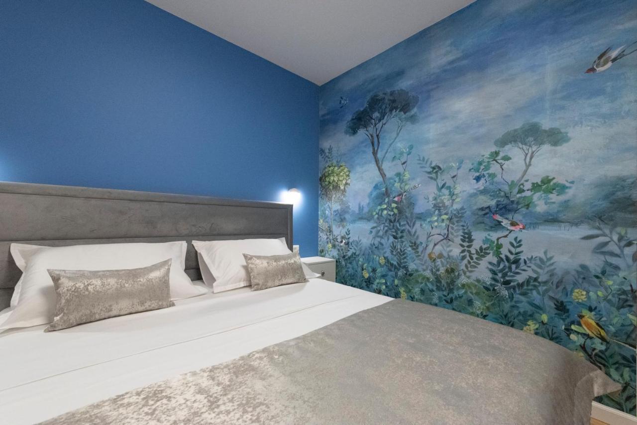 Sunny Bo Villa With A Heated Pool And Rooftop Jacuzzi Kaštela Esterno foto